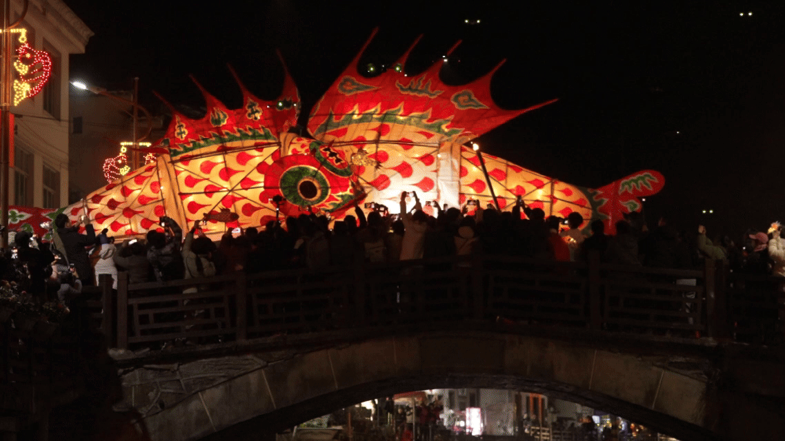 何以中国｜非遗有新人•节庆季：一夜鱼龙舞 畅游闹元宵图片