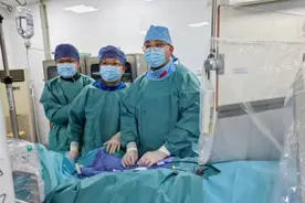 湖南首例成人卵圆孔未闭生物可降解封堵术在长沙开展图片