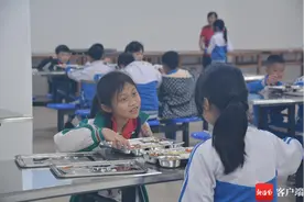 中午不接娃！屯昌25所学校开展“午餐+午休”模式图片