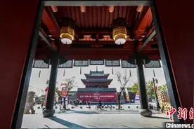河南商丘：中国古城主题摄影展吸引游客图片