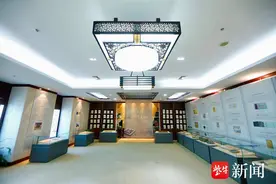 新疆伊犁昭苏县博物馆“中华文化 辉耀天山——古籍文献展”在南京图书馆开展图片