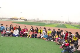 “我们现在就是一家人！”图片