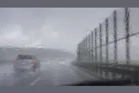 雨天行车，要注意哪些问题？图片