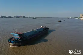 江西：长江九江站水位退至警戒线以下图片