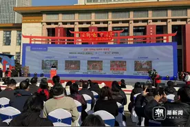 2025浙江新春消费季启动！200多场活动、2.8亿元资金助力“买买买”图片