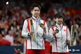 中国第六金！“莎头”组合顶峰相见，国乒巴黎“开门红”图片