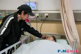“锅盔叔叔”彻夜难眠！阿姨最新情况！医生说……图片