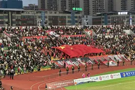 中甲 | 广西平果哈嘹国晶卫冕“球市冠军”可期图片