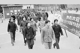 历史上的今天｜1977年10月21日，高考宣告重启图片