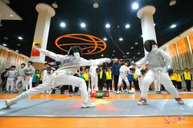 阳光体育 快乐成长图片