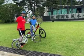 小学生4天骑行300公里回外婆家！妈妈：路上太惊喜图片