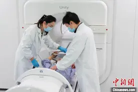 中新健康 | 上海：“影像设备+加速器”投入临床助肿瘤患者实现精准、个性化放疗图片