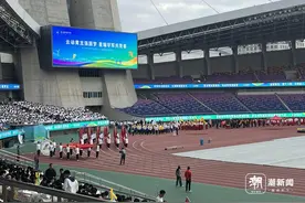 青春该是什么样？今天学军中学这场万人运动会上有了答案图片