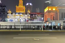 户外交响音乐会上演，奏响第二十二届中国上海国际艺术节序曲图片