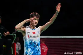 羽毛球日本大师赛 | 李诗沣打破13个月冠军荒  刘潭组合重回世界第一图片