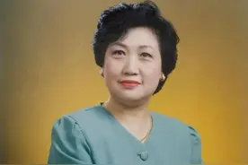 姜昆发文悼念著名评弹表演艺术家余红仙图片