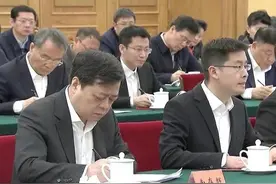官方公示：王兴兴等人，拟获表彰图片