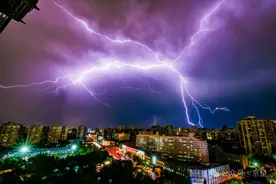 北京雷雨过境，25张闪电照片无比震撼！图片