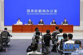 2022年，七成小微企业和个体工商户不需缴纳税收图片