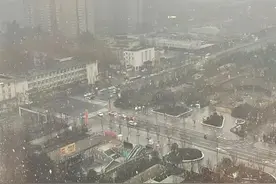 寒潮来袭国内多地下雪了，就连昆明、广东也有可能接着下图片