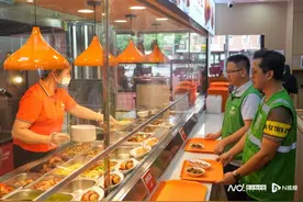 机器人炒菜打饭、可外卖订餐，广州市越秀区建成首个社区饭堂图片