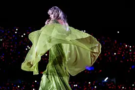 英媒：23岁女粉丝不幸高温猝死，“霉霉”巴西演唱会推迟图片