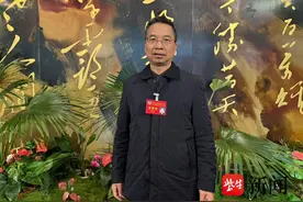2025省两会|省政协委员吴铁俊：加强中小学科学教育，保护孩子渴望“动手动脑”的好奇心图片