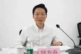 当好“娘家人”，推进嘉定新城更高质量发展！区委书记陆方舟调研嘉定新城发展办公室图片