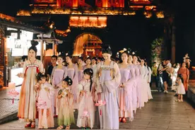 酉阳桃花源：中秋赏月、国庆祈愿......假日“顶流”玩法来了图片