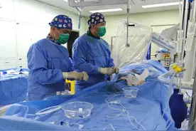 大脑中动脉狭窄不再难治！奉贤区中心医院开启新疗法先河→图片