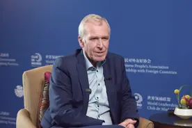 比利时前首相：希望中欧继续巩固内部市场，同时保有开放心态图片