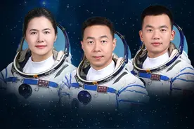 10月30日4时27分，神舟十九号出征太空！图片