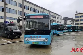 城乡巴士，驶往乡村振兴的春天——湖南城乡客运一体化发展观察图片