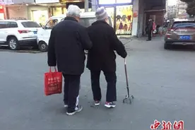中国60岁及以上人口超2.9亿人图片