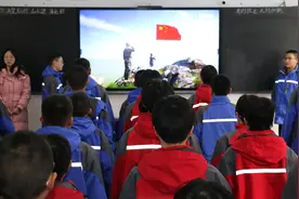 安阳市第二十一中学启动“班班有歌声”活动图片