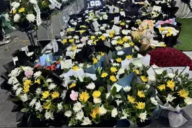 曾被父亲割肝施救的小女孩去世，网友用花海送别 其父：不会发二维码和链接要钱，谨防被骗图片