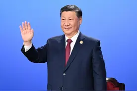 习近平出席第九届亚洲冬季运动会开幕式并宣布本届亚冬会开幕图片