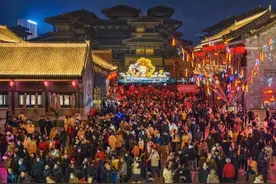 这个春节日照处处张灯结彩、喜气洋洋，越夜越精彩！图片