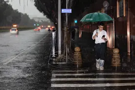 广州明后两天还有局部暴雨，好消息是“五一”假期雨势减弱图片