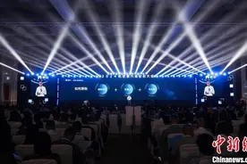 数据不断创造新价值，企业如何转化生产力？图片