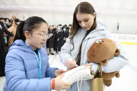 （图文互动）花滑名将谢尔巴科娃：花滑是一门艺术图片