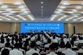 中国科学院院士王建安率队到四川达州共商建设国家区域医疗中心图片