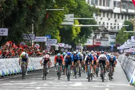 2024格力-环广西公路自行车世界巡回赛第三赛段 214公里鏖战 伊森·维尔农终点冲刺险胜图片