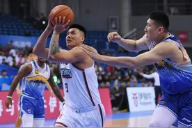 第一届CBA俱乐部杯开赛图片