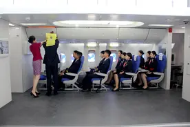 信阳航空职业学院毕业生走俏图片