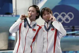 巴黎奥运会 | 跳水——女子双人十米台：中国选手陈芋汐/全红婵夺得金牌图片