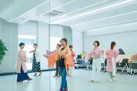 楼宇里的乡音，古荡街道新乡贤馆开馆图片
