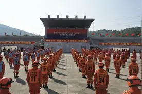 福建森林消防灭火专业实战技能比武开幕，14支队伍同台竞技图片