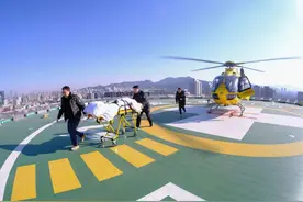 山大齐鲁医院航空医疗救援完成2025年首飞，为颅脑外伤患者节省近2小时救治时间图片
