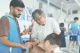 中外学生游学活动走进蕲春图片